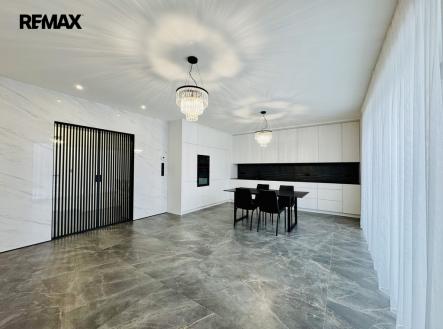 img-e7107.jpg | Pronájem bytu, 4+kk, 125 m²