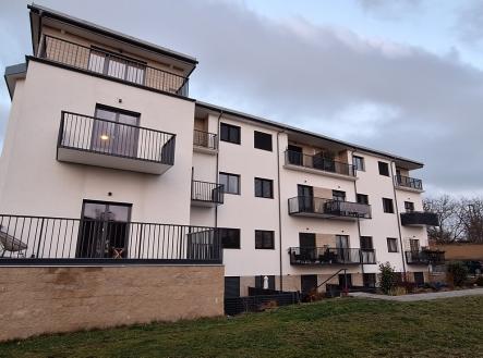 20251119-160153.jpg | Pronájem - malý objekt/garáž