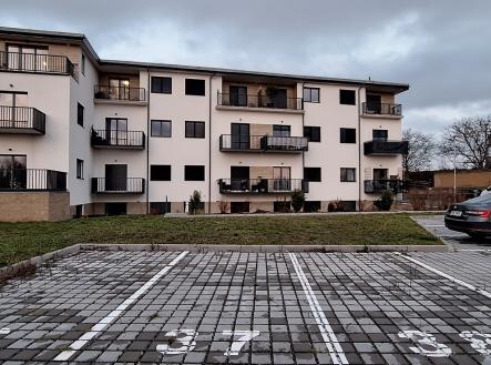 20251119-160228.jpg | Pronájem - malý objekt/garáž