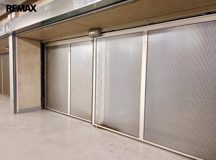 img-8234.jpg | Pronájem - malý objekt/garáž