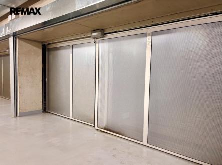 img-8234.jpg | Pronájem - malý objekt/garáž