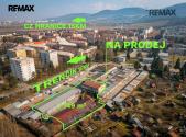Prodej - pozemek pro komerční výstavbu, 2 749 m²