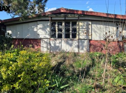 Chatka na zahradě | Pronájem - pozemek, zahrada, 1 499 m²