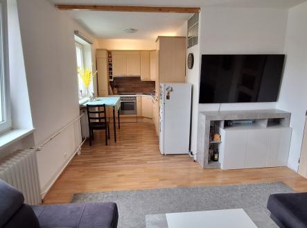 Obývací pokoj s kuchyňským koutem | Prodej bytu, 2+kk, 54 m²