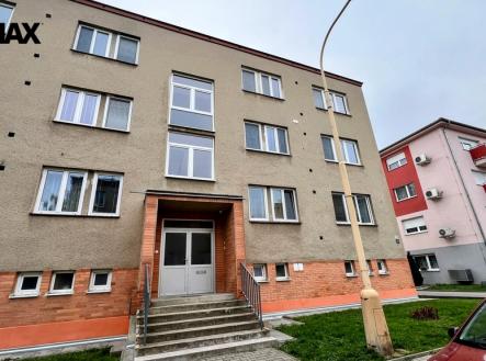 malinovskeho.jpg | Pronájem bytu, 2+1, 65 m²