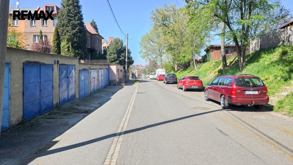 Garáž 18 m2