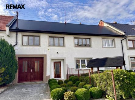 Přední pohled VIZUALIZACE | Prodej - dům/vila, 150 m²