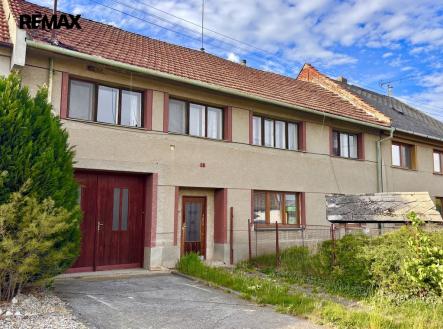 Přední pohled z ulice 3 | Prodej - dům/vila, 150 m²