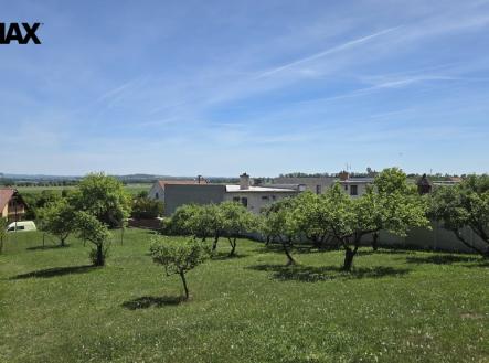 Pozemek 1.368 m2 určený k výstavbě RD | Prodej - pozemek pro bydlení, 1 368 m²