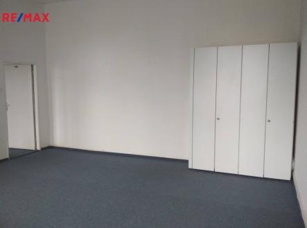 img_6592bd6036.jpg | Pronájem - kanceláře, 150 m²