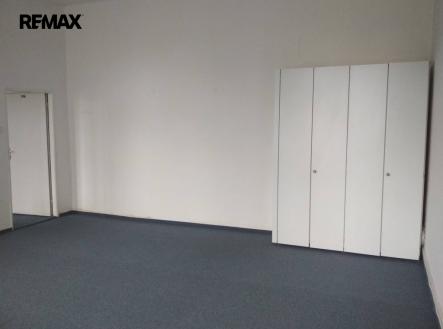 img_6592bd6036.jpg | Pronájem - kanceláře, 150 m²
