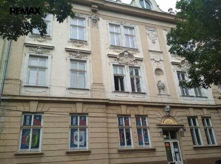 Pronájem - kanceláře, 150 m²