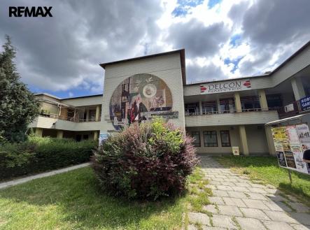 img-3222.jpeg | Pronájem - obchodní prostor, 256 m²