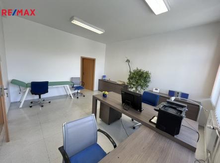 img-7594.jpeg | Pronájem - kanceláře, 80 m²