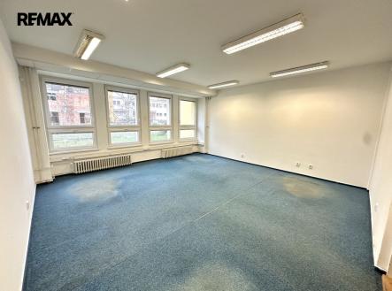 Pronájem - kanceláře, 43 m² obrázek
