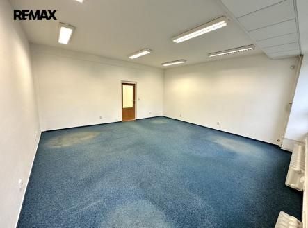 img-4524.jpeg | Pronájem - kanceláře, 43 m²