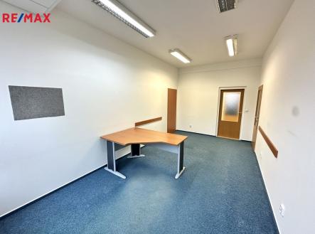 img-4515.jpeg | Pronájem - kanceláře, 21 m²