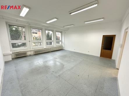 Pronájem - kanceláře, 45 m² obrázek