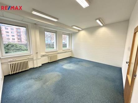 img-4519.jpeg | Pronájem - kanceláře, 28 m²