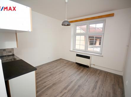 Pronájem bytu, 1+kk, 25 m² obrázek