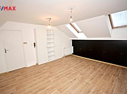 Pronájem bytu, 2+kk, 45 m² obrázek