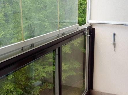 Zaskléná lodžie | Pronájem bytu, 3+1, 69 m²