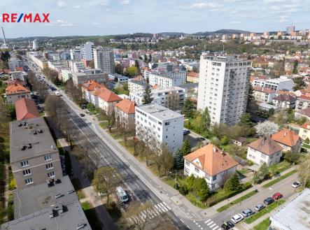 tomase-bati-2.jpg | Prodej bytu, 2+kk, 62 m²