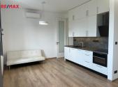 Pronájem bytu, 1+kk, 34 m²
