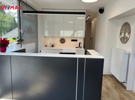 img-0256.jpeg | Pronájem - obchodní prostor, 206 m²