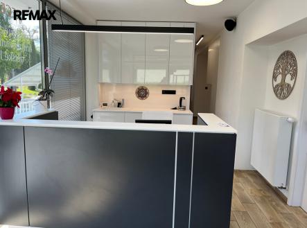 img-0256.jpeg | Pronájem - obchodní prostor, 206 m²