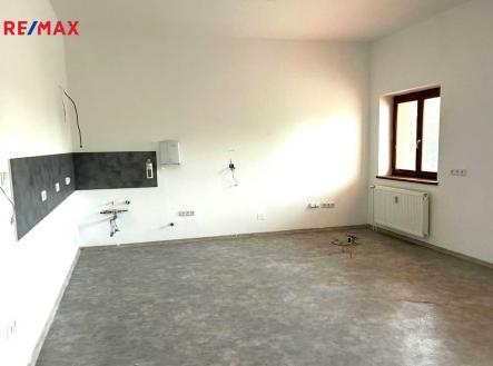 img-20250506-wa0004.jpg | Pronájem - jiné, 25 m²