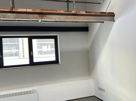 32c00a70-2c6b-40c4-af8c-9db1a2ad6390.jpg | Pronájem - kanceláře, 38 m²