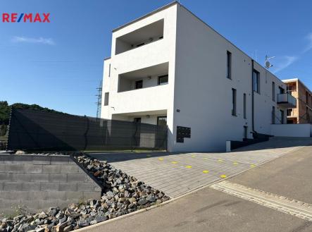 Pronájem bytu, 2+kk, 62 m² obrázek