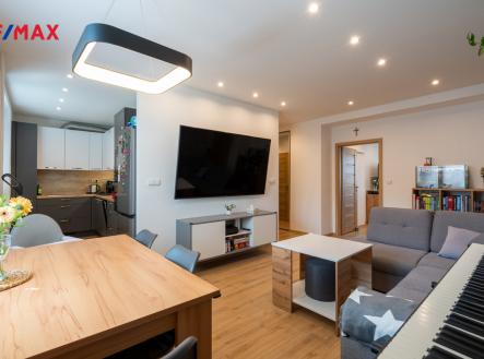 jizni-ol-21-1.jpg | Prodej bytu, 3+kk, 73 m²