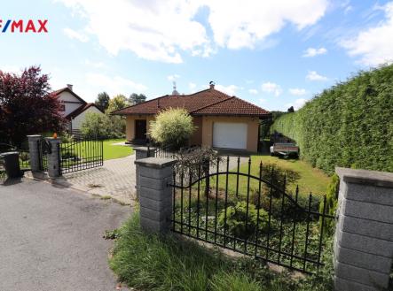 Prodej - dům/vila, 228 m² obrázek