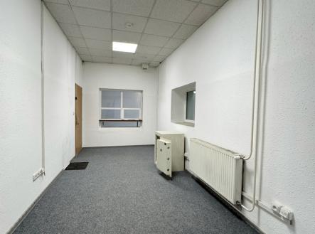 img-2275.jpg | Pronájem - skladovací prostor, 127 m²