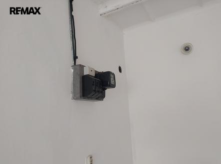 6.jpg | Prodej - malý objekt/garáž