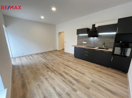 img-4944.jpeg | Prodej bytu, 2+kk, 99 m²