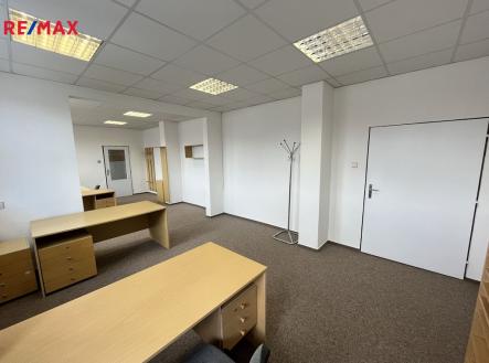 img-2381.jpeg | Pronájem - kanceláře, 40 m²