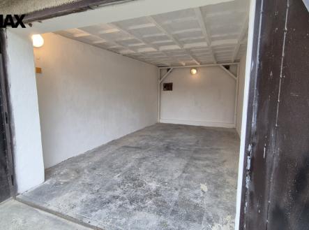 20251025-122629.jpg | Prodej - malý objekt/garáž