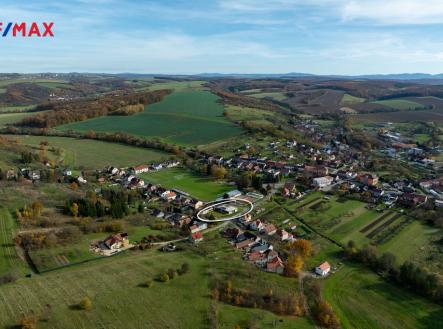 nedachl-1.jpg | Prodej - dům/vila, 170 m²