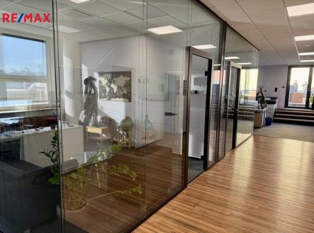 4d4a20b7-4fca-4a9c-bc6c-2f3ce40ad23a.jpg | Pronájem - kanceláře, 20 m²