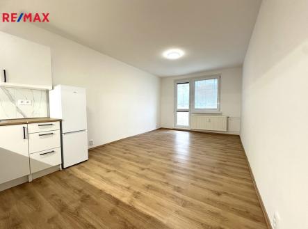 img-9327.jpeg | Pronájem bytu, 1+kk, 28 m²