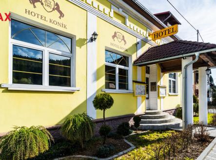 2-penzion-konik.jpg | Prodej - jiné, 818 m²