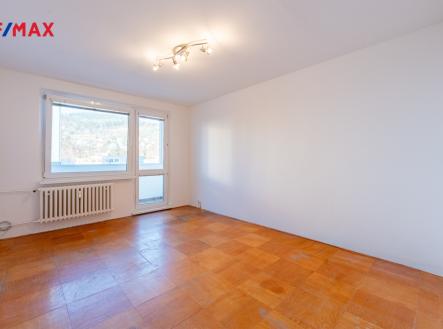 obývací pokoj se zasklenou lodžií | Pronájem bytu, 3+1, 64 m²