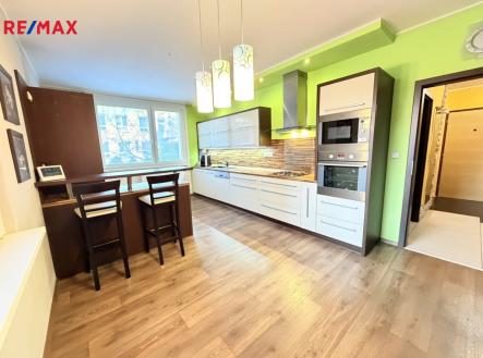 img-6200.jpeg | Pronájem bytu, 2+1, 75 m²