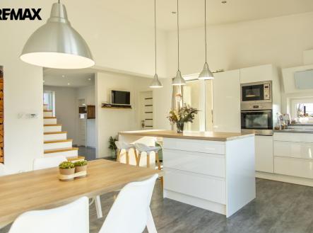 27.jpg | Prodej - dům/vila, 193 m²