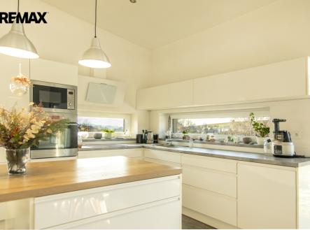 37.jpg | Prodej - dům/vila, 193 m²