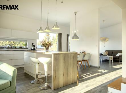 22.jpg | Prodej - dům/vila, 193 m²