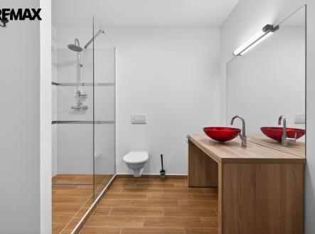 Skutečný stav | Prodej - hotel, 1 978 m²